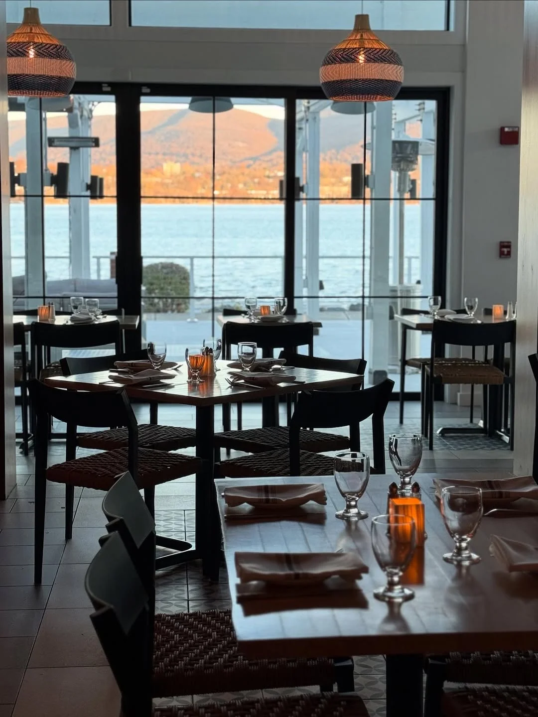 Il Fiume restaurant dining